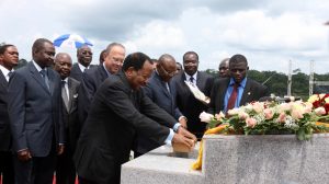 pose de la première pierre du barrage de Lom Pangar, région de l'Est Cameroun par le chef de l'Etat Paul Biya