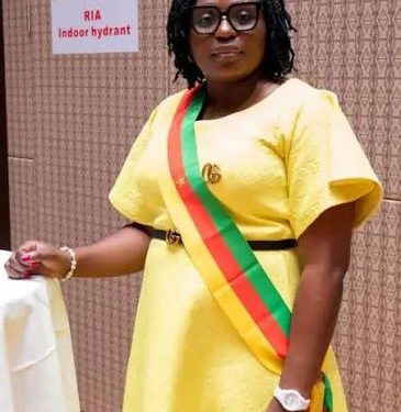 Quand la politique rime avec action : l’Honorable Rolande Ngo Issi Mbock offre l’eau potable à Mintaba, Lelep et Nkaglitud